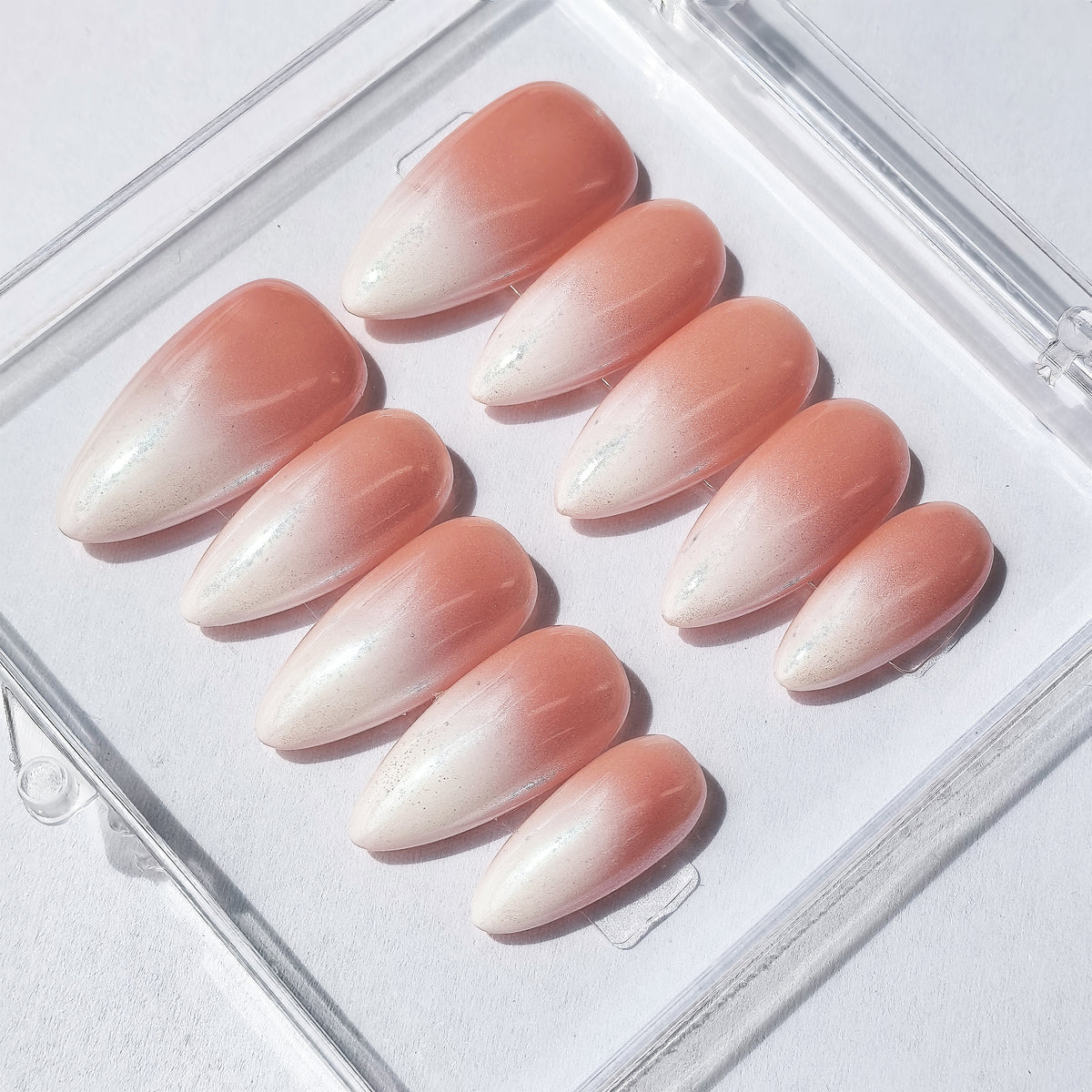 Glazed Ombre | Handgjorda lösnaglar